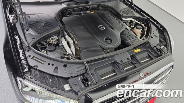 Mercedes-Benz S-Class 2021 — photo 6