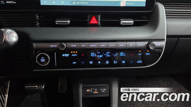 Hyundai Ioniq5 2025 — photo 32