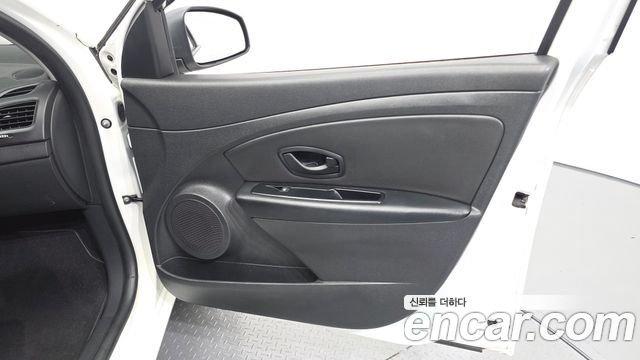 Renault Korea SM3 2018 — photo 14