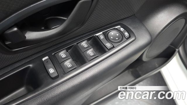 Renault Korea SM3 2018 — photo 28