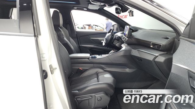 Peugeot 5008 2019 — photo 18