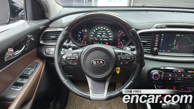 Kia Sorento 2017 — photo 13