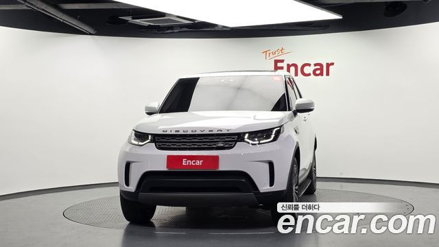Land Rover Discovery 2018 — photo 3