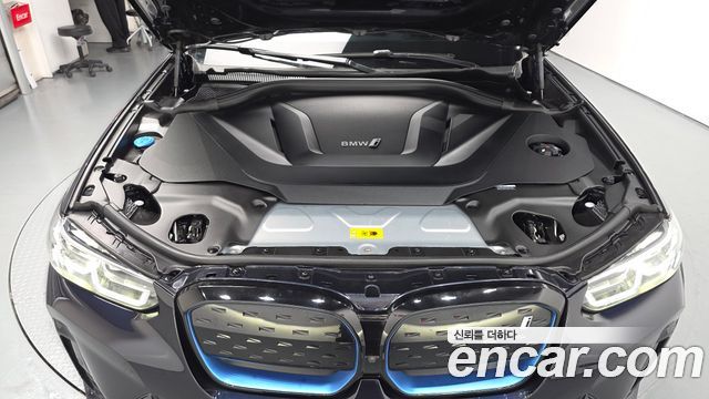 BMW iX3 2023 — photo 6