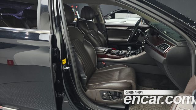 Genesis EQ900 2016 — photo 16