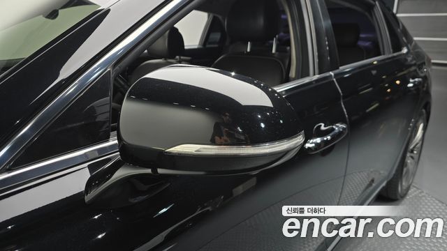 Genesis EQ900 2016 — photo 32