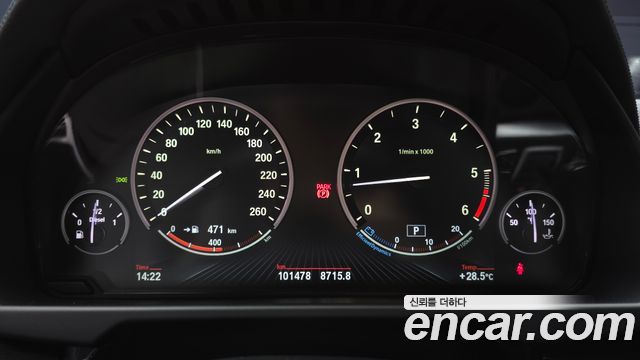 BMW X6 2015 — photo 8