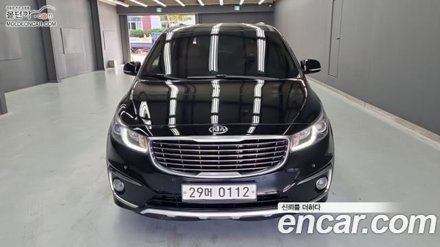 Kia Canival 2017 — photo 3