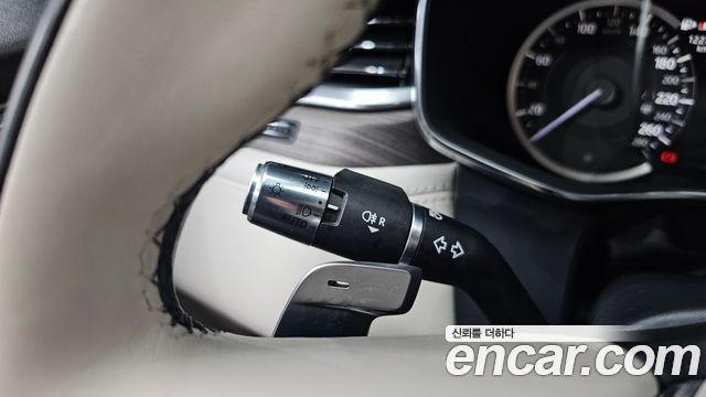 Jaguar F-PACE 2022 — photo 22
