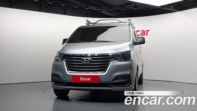 Hyundai Starex 2019 — photo 3