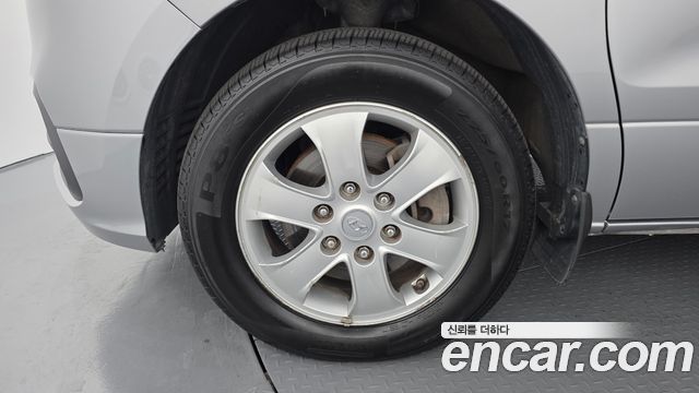 Hyundai Starex 2019 — photo 5