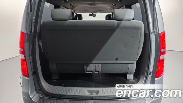 Hyundai Starex 2019 — photo 26