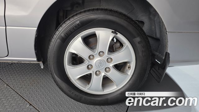 Hyundai Starex 2019 — photo 7