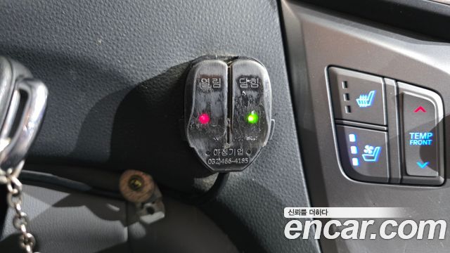 Hyundai Starex 2019 — photo 27