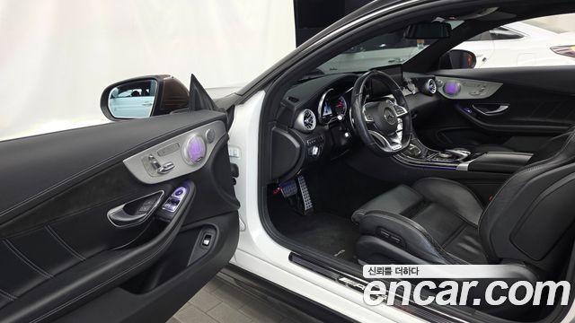 Mercedes-Benz C-Class 2018 — photo 13