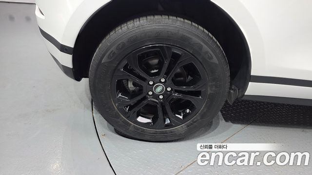 Land Rover Range Rover Evoque 2020 — photo 5