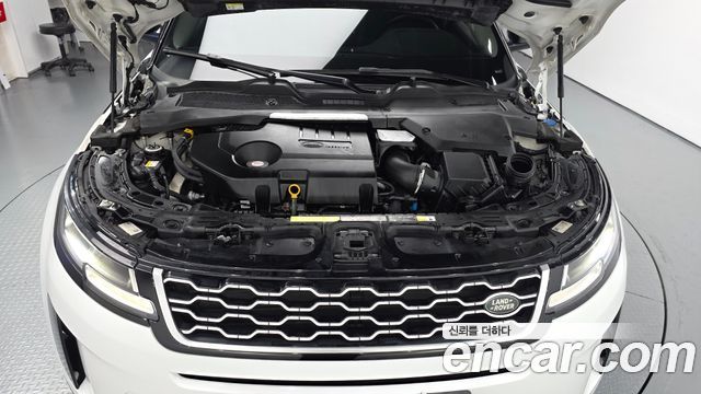 Land Rover Range Rover Evoque 2020 — photo 6
