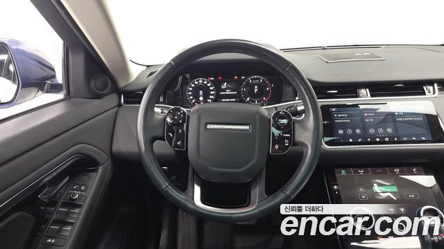 Land Rover Range Rover Evoque 2020 — photo 18