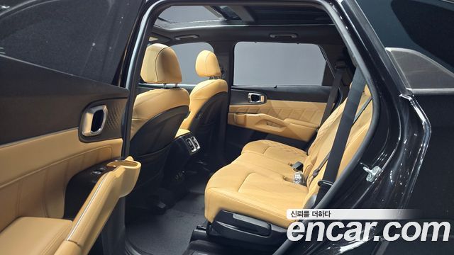 Kia Sorento 2022 — photo 12