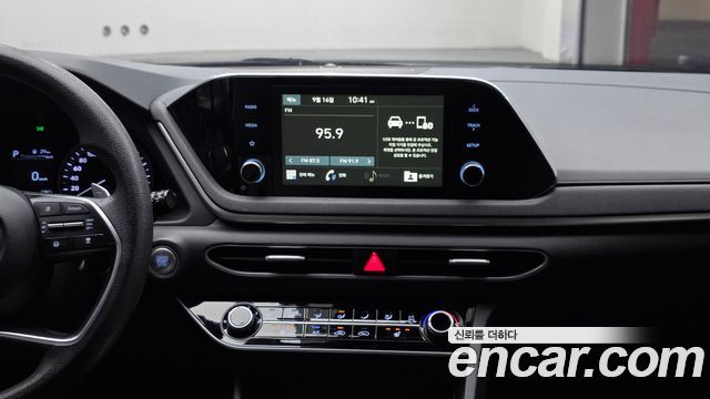 Hyundai Sonata 2020 — photo 19