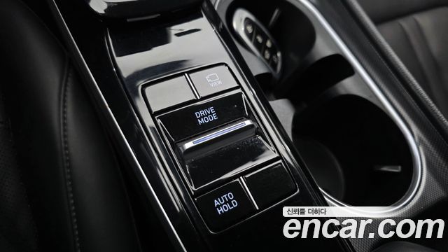 Hyundai Sonata 2020 — photo 25