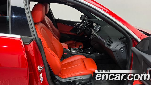 BMW 2-Series 2022 — photo 16