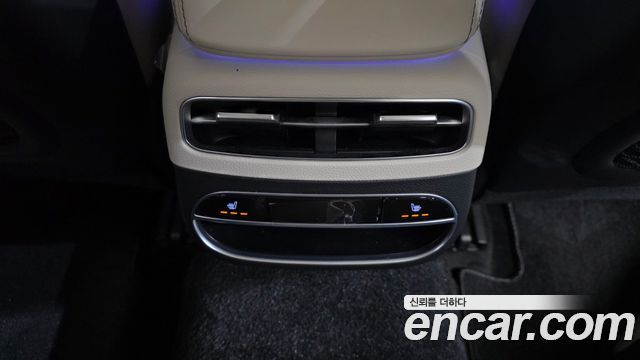 Genesis GV70 2024 — photo 25