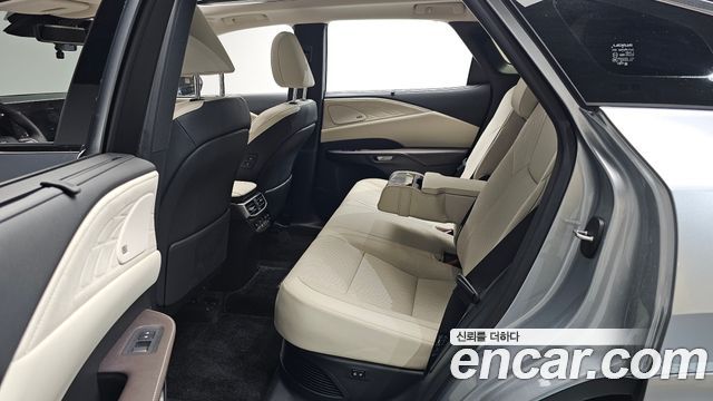 Lexus RX 2025 — photo 16