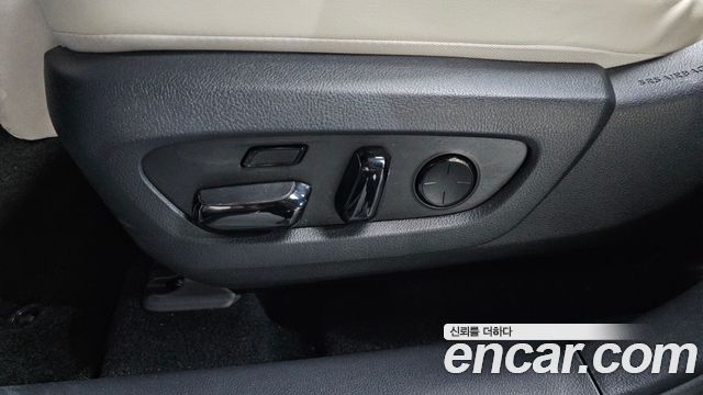 Lexus RX 2025 — photo 32