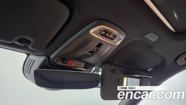 Volvo XC60 2021 — photo 27