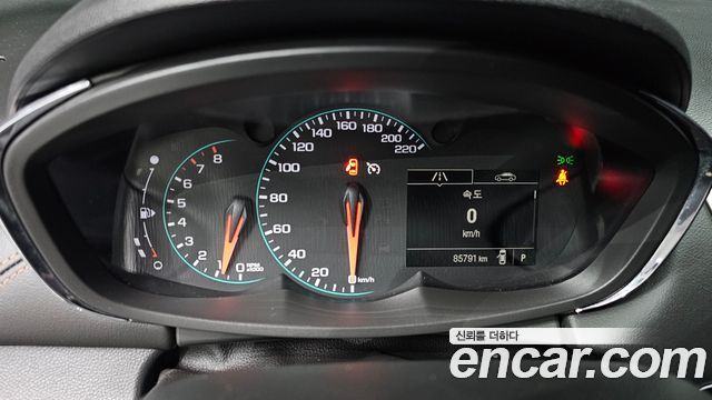 Chevrolet Korea Trax 2018 — photo 11