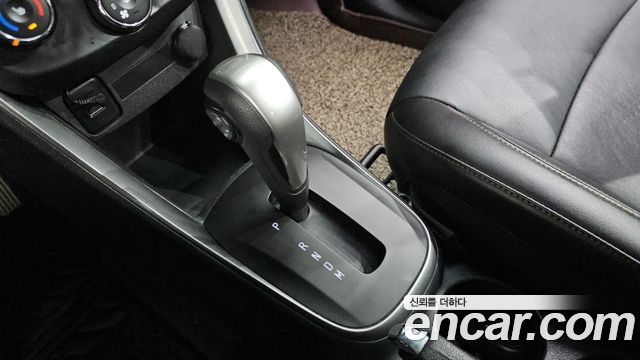 Chevrolet Korea Trax 2018 — photo 12