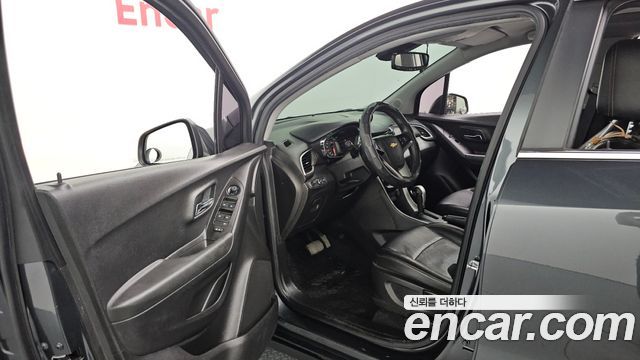 Chevrolet Korea Trax 2018 — photo 13