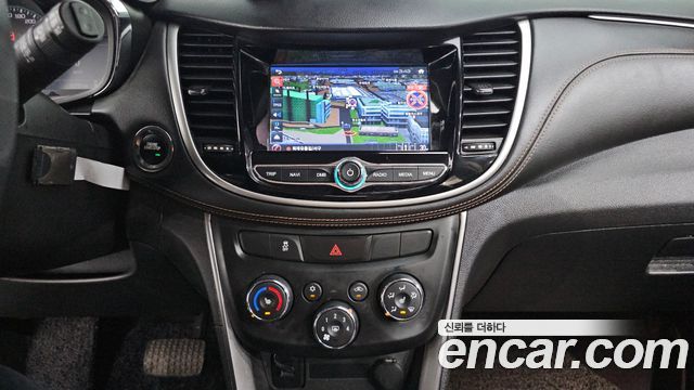 Chevrolet Korea Trax 2018 — photo 21