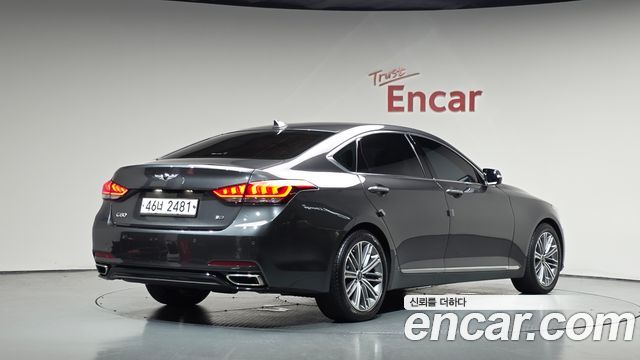 Genesis G80 2018 — photo 2