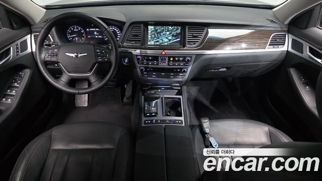 Genesis G80 2018 — photo 10