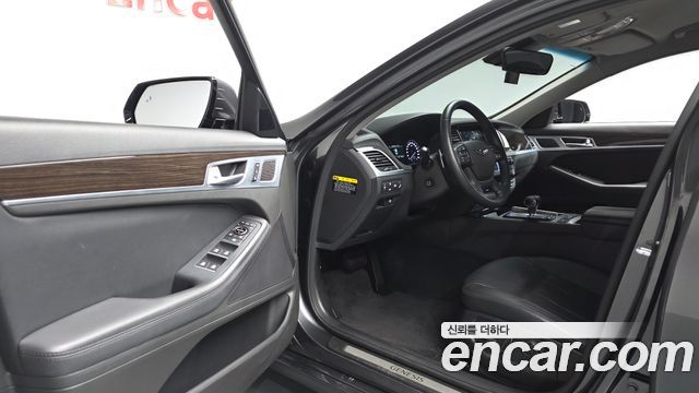 Genesis G80 2018 — photo 13
