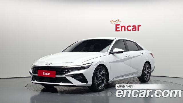 Hyundai AVANTE 2024 — photo 1