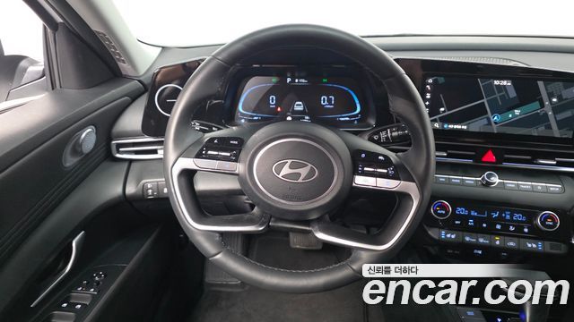 Hyundai AVANTE 2024 — photo 19