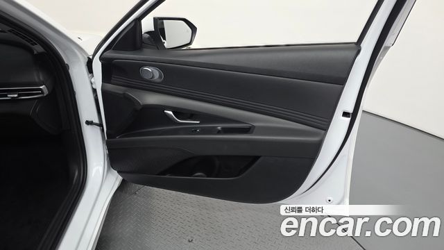 Hyundai AVANTE 2024 — photo 14