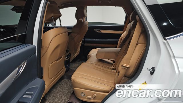 Genesis GV80 2020 — photo 16