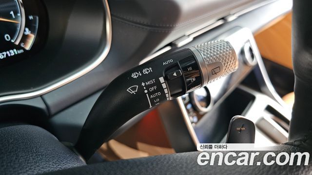 Genesis GV80 2020 — photo 31
