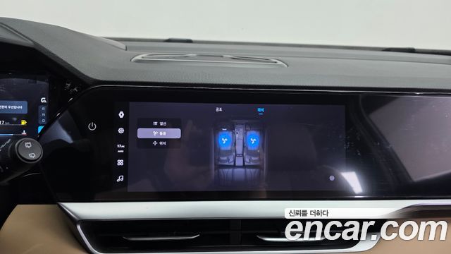 Renault Korea Grand Koleos 2025 — photo 24