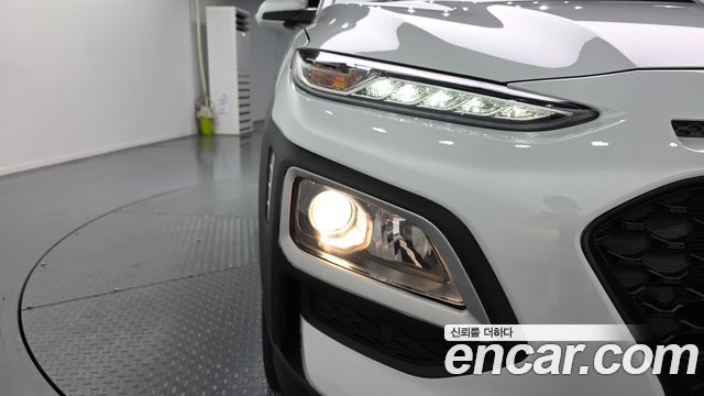 Hyundai Kona 2018 — photo 8