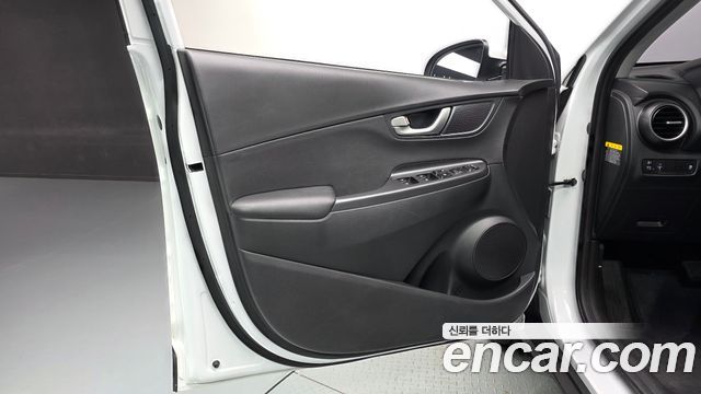 Hyundai Kona 2018 — photo 14