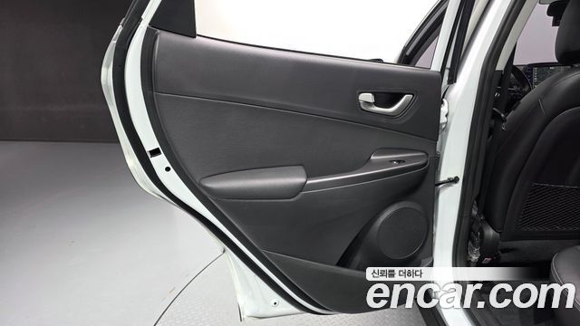 Hyundai Kona 2018 — photo 15