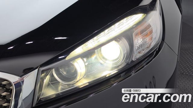 Kia Sorento 2016 — photo 8