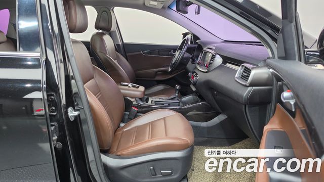 Kia Sorento 2016 — photo 16