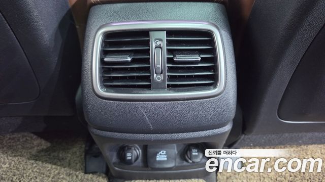 Kia Sorento 2016 — photo 33