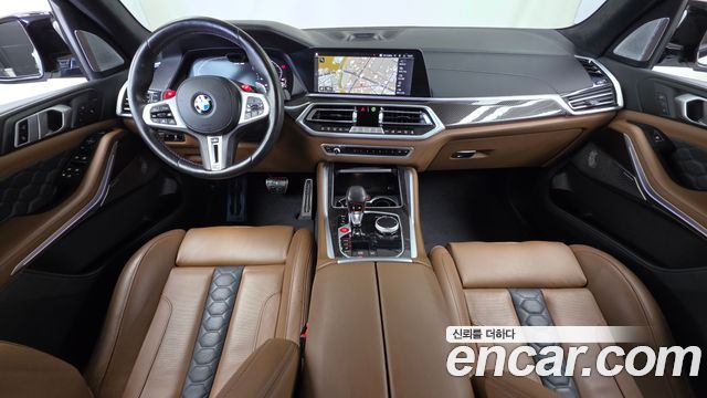 BMW X5M 2021 — photo 10